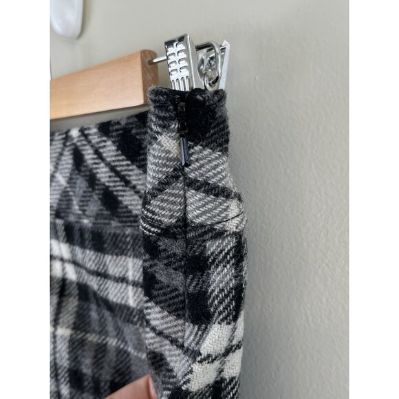 LL Bean Wool Plaid Skirt 4 Petite Favorite Fit Knee Length Preppy Dark Academia - Picture 4 of 10